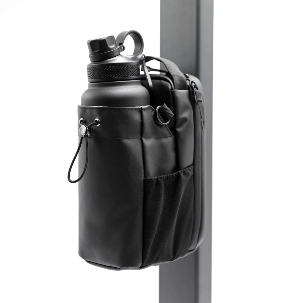 BODYGLOW® MAGNETIC BOTTLE GYM BAG